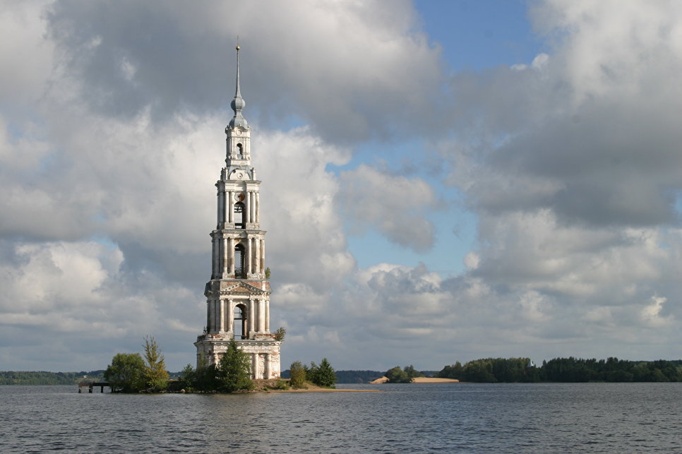 Колокольня Рыбинское водохранилище