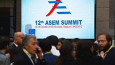 На 12-м Азиатско-европейском саммите (ASEM) в Брюсселе На 12-м Азиатско-европейском саммите (ASEM) в Брюсселе
