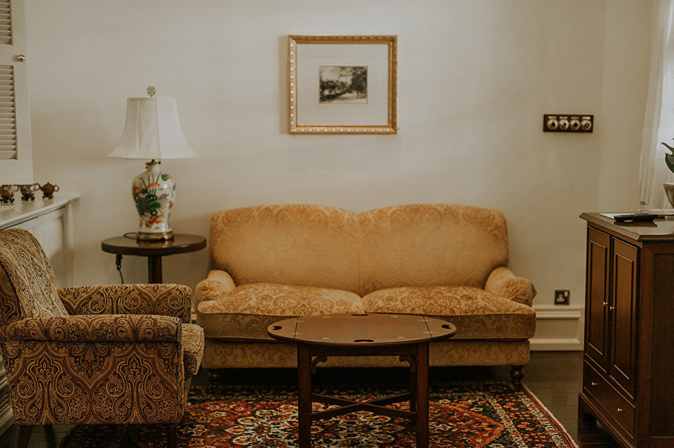 Интерьер отеля Raffles Singapore