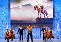 Участник эстрадно-циркового коллектива Пилигрим и участницы хореографического коллектива Ярославна Участник эстрадно-циркового коллектива Пилигрим и участницы хореографического коллектива Ярославна