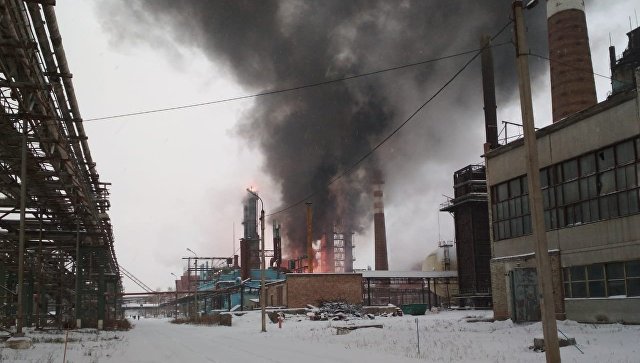 Число пострадавших при пожаре на заводе в Башкирии возросло до четырех 