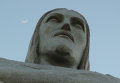 Статуя Христа, деталь. Луна. Статуя Христа, деталь. Луна.