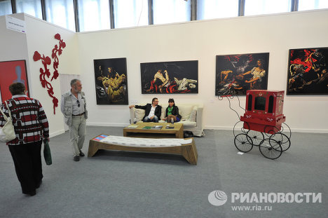 Открытие ярмарки современного искусства Арт-Москва Открытие ярмарки современного искусства Арт-Москва