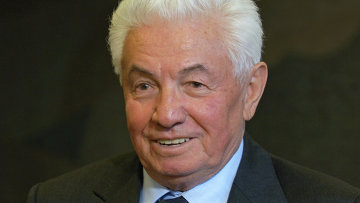 Писатель Войнович стал доверенным лицом партии "Яблоко" на выборах в Думу