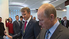 Путин открыл Центр обработки данных Сбербанка одним прикосновением руки Путин открыл Центр обработки данных Сбербанка одним прикосновением руки