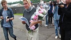 Актриса Наталья Захарова освободилась из костромской колонии Актриса Наталья Захарова освободилась из костромской колонии