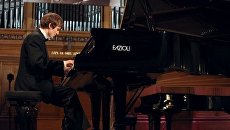 Александр Лубянцев, получивший независимый приз критиков в специальности Фортепиано на XIV Международном конкурсе имени Чайковского Александр Лубянцев, получивший независимый приз критиков в специальности Фортепиано на XIV Международном конкурсе имени Чайковского