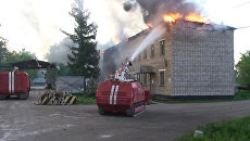 Ликвидация пожара на месте взрыва в воинской части в Башкирии Ликвидация пожара на месте взрыва в воинской части в Башкирии