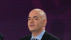 Марко ван Бастен, Джанни Инфантино, Зинедин Зидан (слева направо) Марко ван Бастен, Джанни Инфантино, Зинедин Зидан (слева направо)