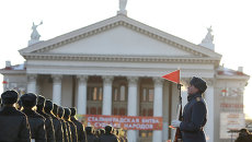 Генеральная репетиция парада к 70-летию Сталинградской битвы Генеральная репетиция парада к 70-летию Сталинградской битвы