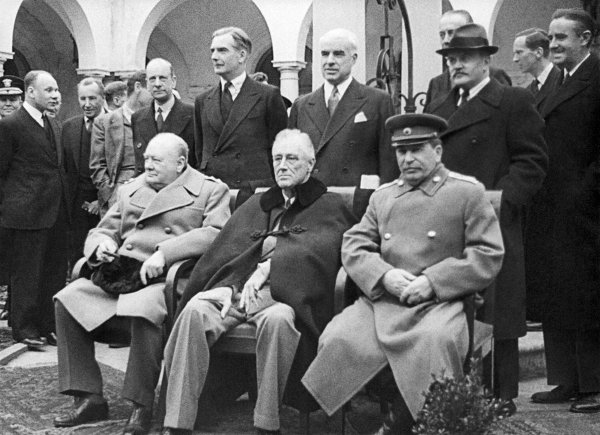 Встреча сталина рузвельта и черчилля в ялте фото