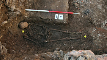 Skeleton and grave of Richard III, discovered at the site of modern municipal car park in Leicester