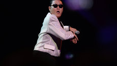 Южнокорейский певец PSY Южнокорейский певец PSY