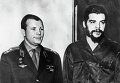 Летчик-космонавт СССР Юрий Гагарин и кубинский государственный деятель Эрнесто Че Гевара Летчик-космонавт СССР Юрий Гагарин и кубинский государственный деятель Эрнесто Че Гевара