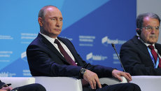 В. Путин на заседании дискуссионного клуба Валдай, фото с места событий В. Путин на заседании дискуссионного клуба Валдай, фото с места событий