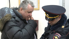 Авиадебошира сняли с самолета в Новосибирске. Видео Авиадебошира сняли с самолета в Новосибирске. Видео