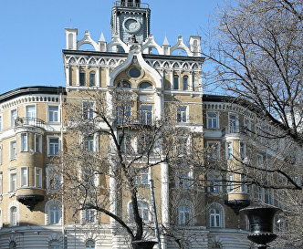 Дом страхового общества Россия на Сретенском бульваре в Москве Дом страхового общества Россия на Сретенском бульваре в Москве